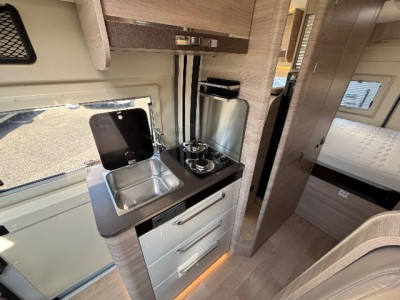 Rapido Van V55 V 55 F - Photo 9