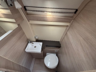 Rapido Van V55 V 55 F - Photo 12