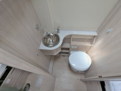 Rapido Van V55 v 55 - Photo 8