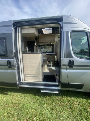 Rapido Van V55 - Photo 9