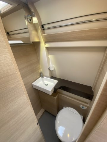 Rapido Van V55 - Photo 25