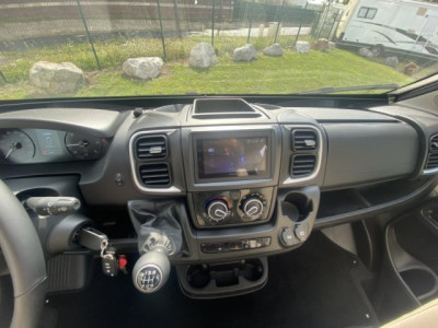 Rapido Van V55 - Photo 29