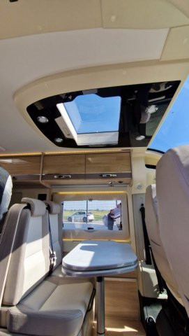 Rapido Van V62 - Photo 10
