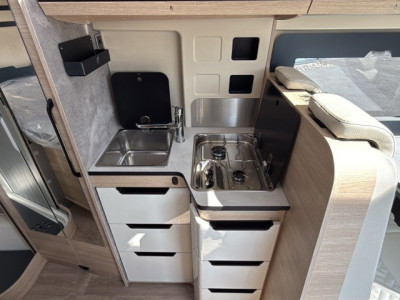 Rapido Van V62 v 62 65 ans - Photo 6