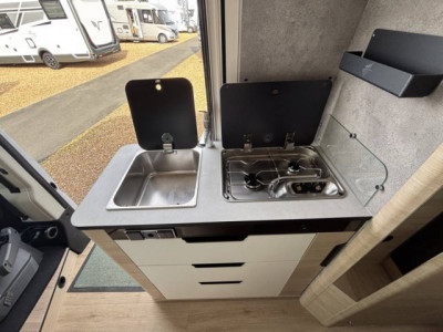 Rapido Van V65 XL 65 - 77.850 &euro; - #8