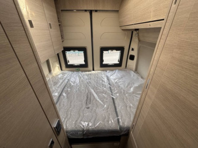 Rapido Van V65 XL 65 - 77.850 &euro; - #13