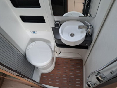 Rapido Van V68 v 68 - Photo 9