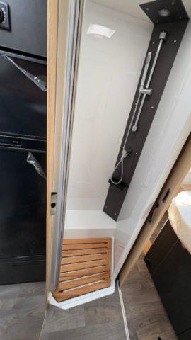 Sunlight T 69 LC Access Plus PROFILE - Photo 8