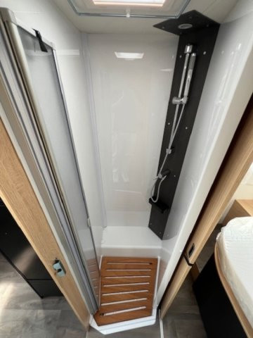 Sunlight T 69 LC Adventure Edition PROFILE - Photo 5