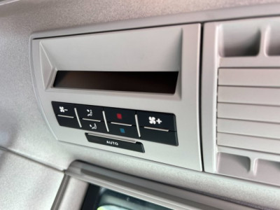 Volkswagen California PREMIERE MAIN - ENTRETIEN VW - Photo 17