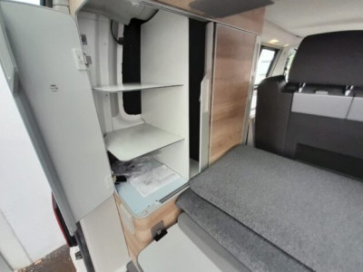 Volkswagen California Coast - Photo 14