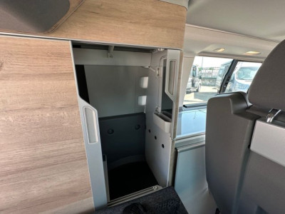 Volkswagen California Coast 150 DSG - Photo 11