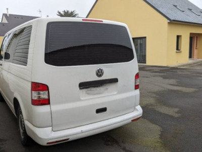 Volkswagen T5 L1H1 - Photo 2
