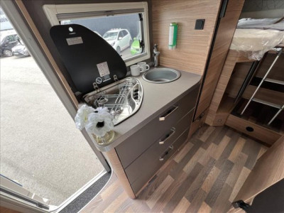 Weinsberg CaraCompact MB 640 MEG Edition Pepper - Photo 7