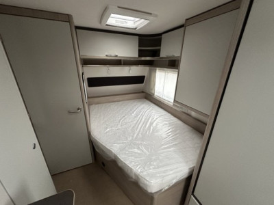 Burstner Premio 455 TS BRAVA BLACK FOREST - Photo 6