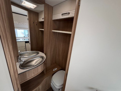 Burstner Premio Life 430 TS - Photo 3