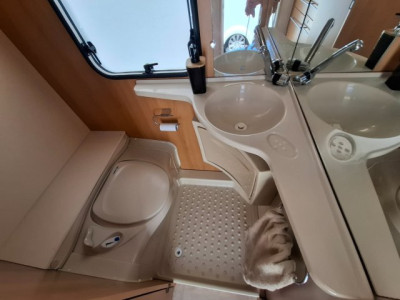 Caravelair Antares Luxe 420 Quattro 2013 - Photo 9