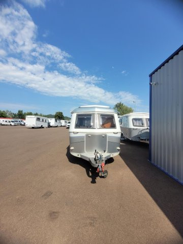 Eriba Familia 320 GT - Photo 2