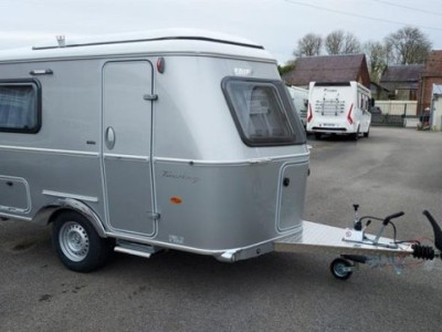 Eriba Touring 310 - Photo 1