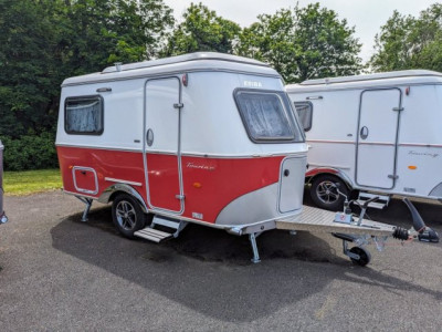 Eriba Touring 310 Tango Red