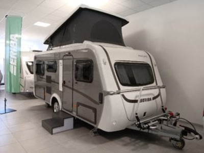 Eriba Touring 542 - Photo 1