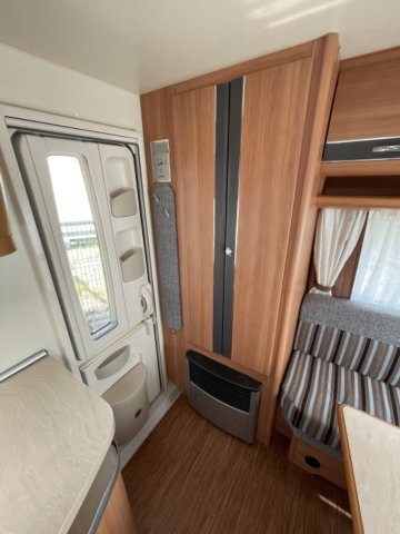 Hobby De Luxe 440 SF - Photo 2