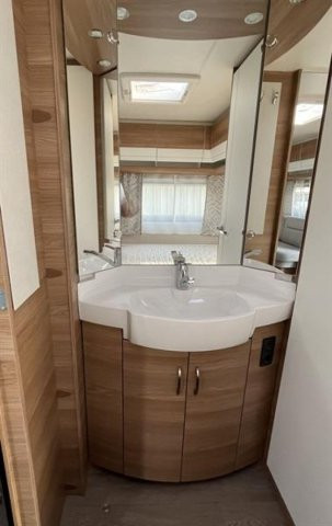 Hobby De Luxe 460 UFE - Photo 5
