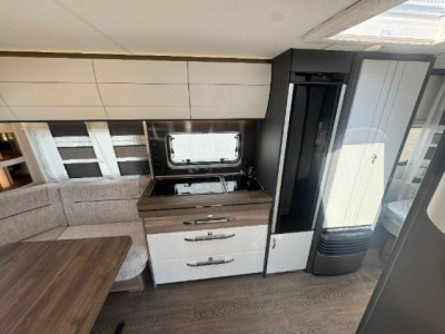 Hobby De Luxe 540 UFF - Photo 3
