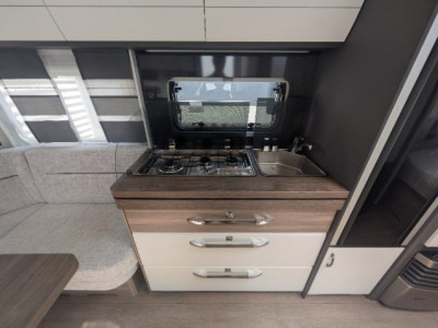 Hobby De Luxe 540 UFF - Photo 6